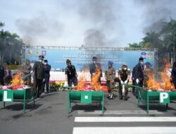 Hasil Penegakan Hukum Gempur Rokok Ilegal Periode Maret-Juli 2024, Pemkab Bandung Bersama Bea Cukai Musnahkan 4,5 Juta Rokok Ilegal